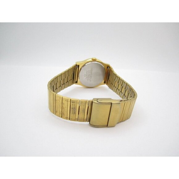Vtg Women Citizen Quartz WR Analog 31mm Dial Causal Round Watch (G81) 6031 main image 7